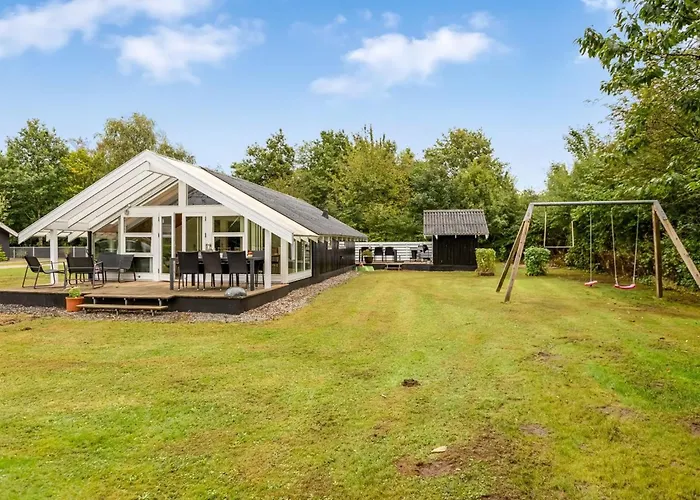 Madita - 30km From The Sea By Interhome *